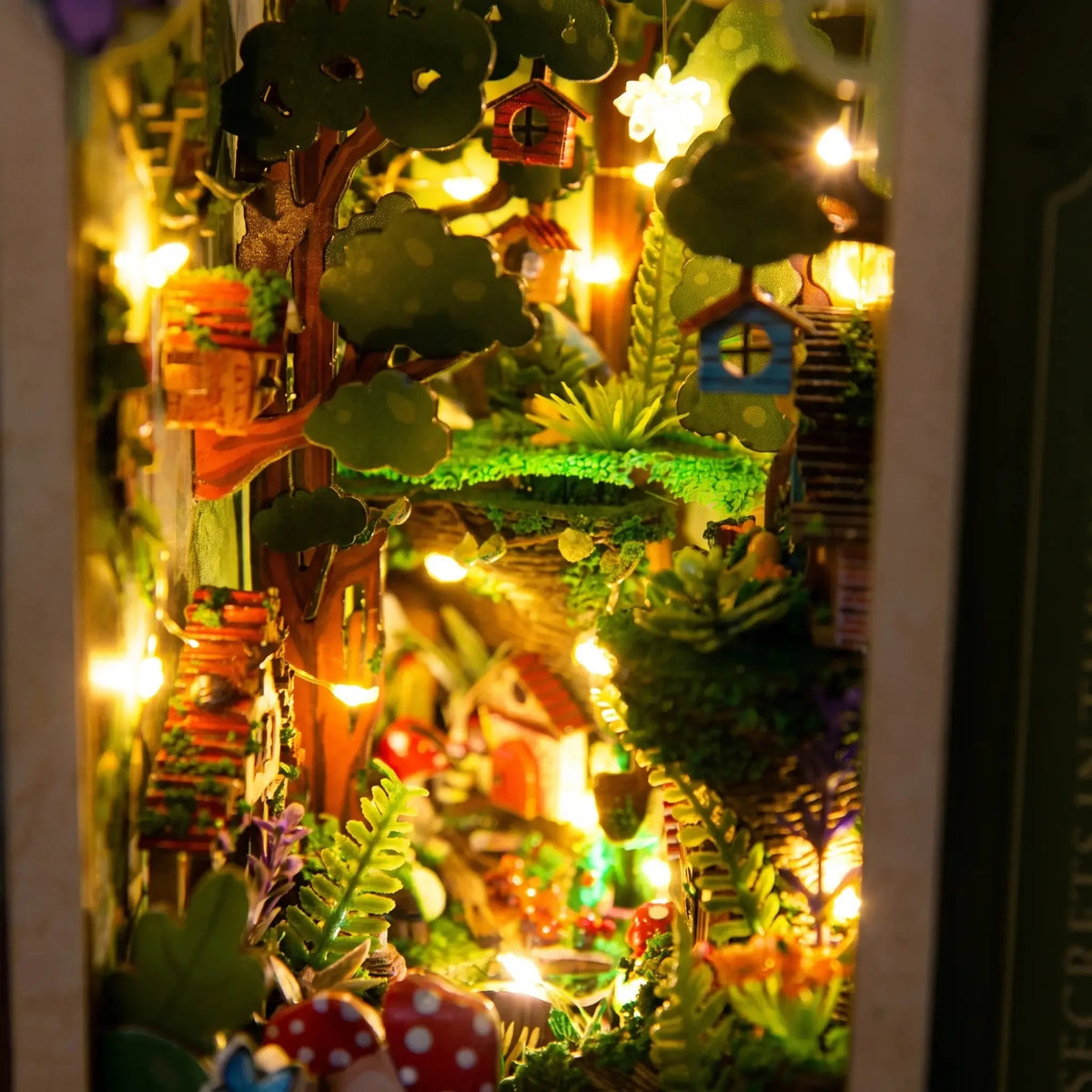 Book Nook Firefly Forest