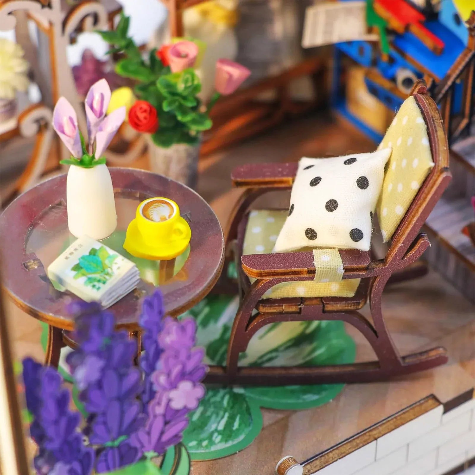 Book Nook Garden House