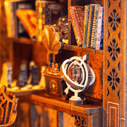Book Nook Magical Library