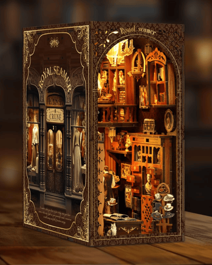 Book Nook Royal Seamer